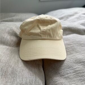 Butter yellow baseball hat